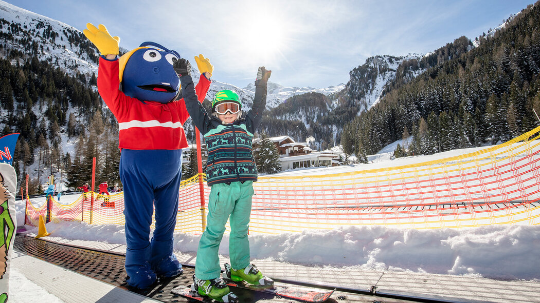 hintertuxer gletscher kids slope luis gletscherfloh